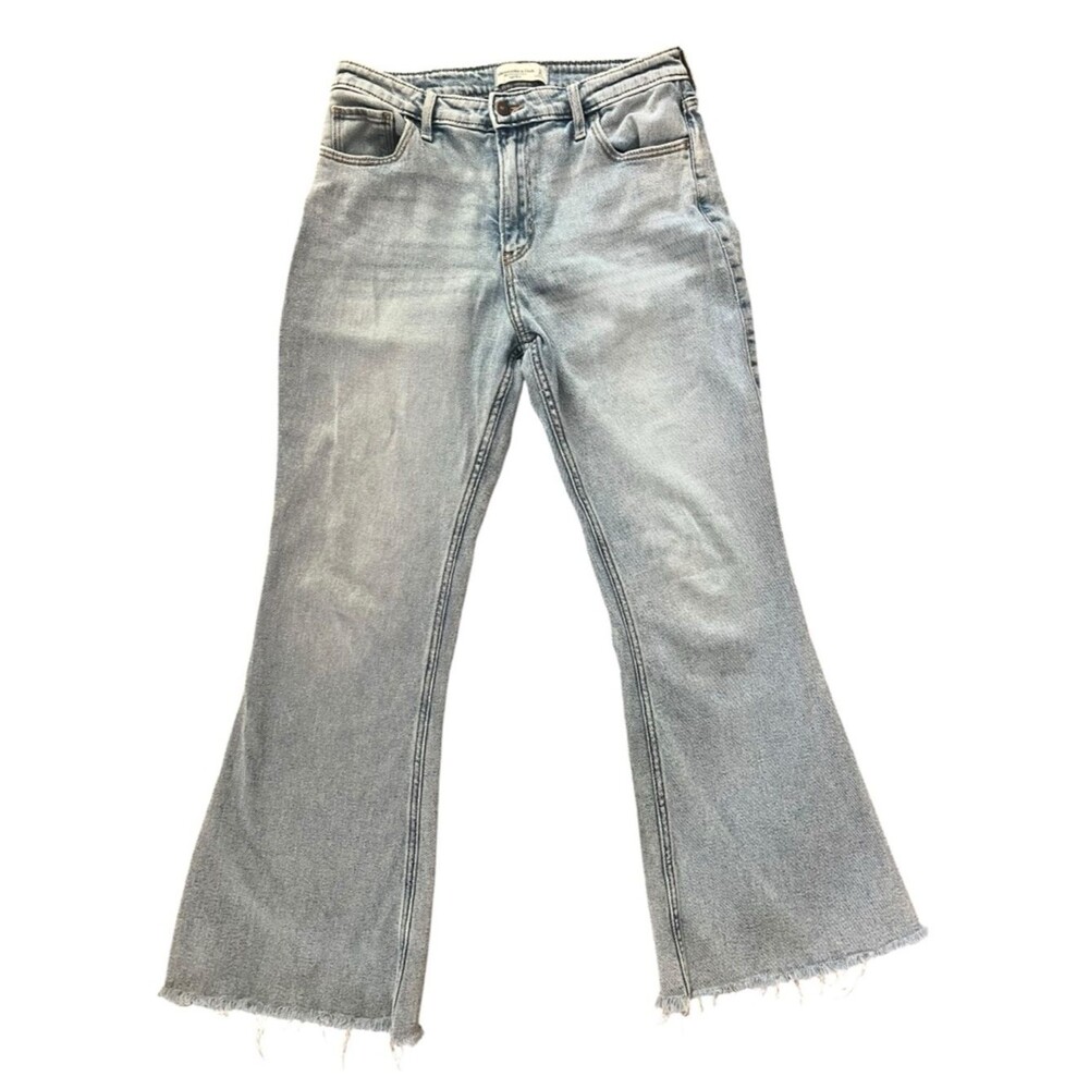 Abercrombie & Fitch Vintage Flare Jeans Light Wash Raw Hem High Rise 30/10